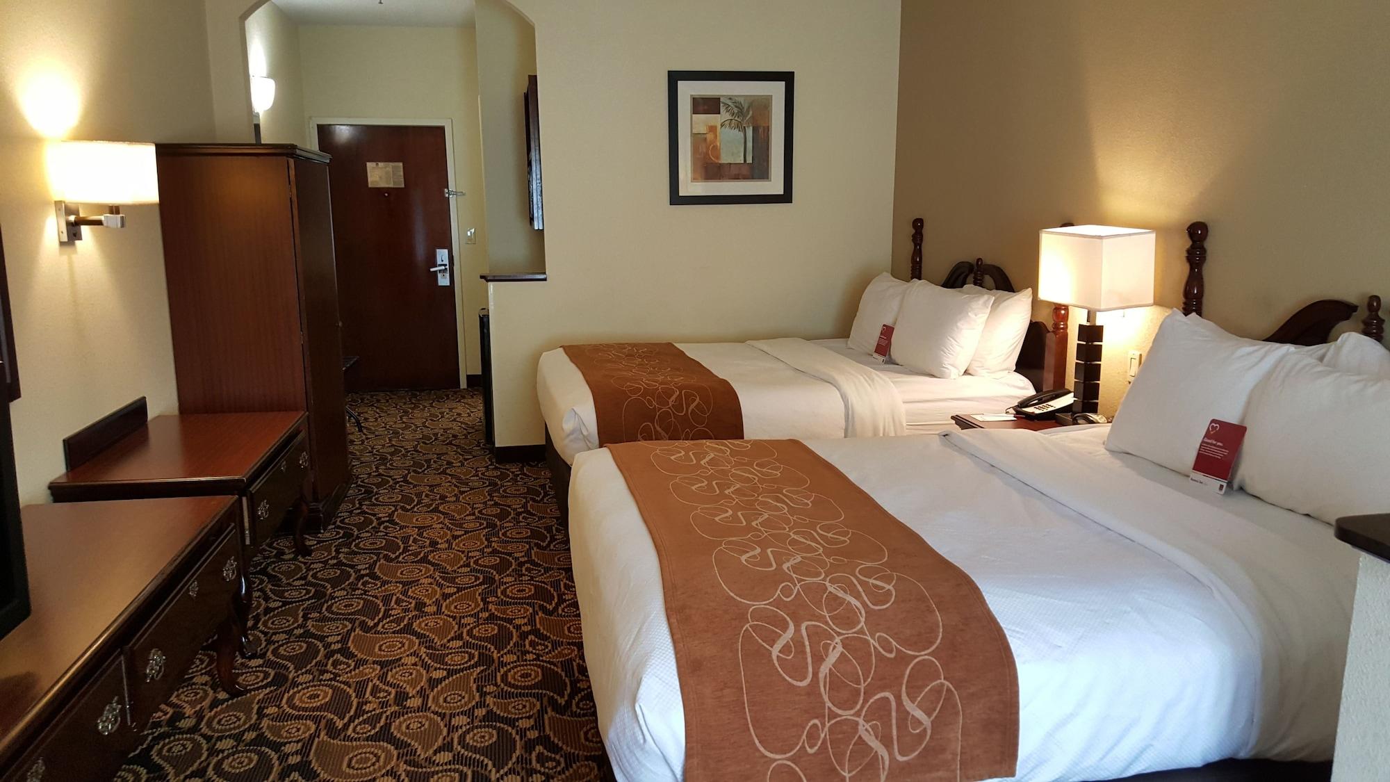 דפני Comfort Suites Mobile East Bay מראה חיצוני תמונה