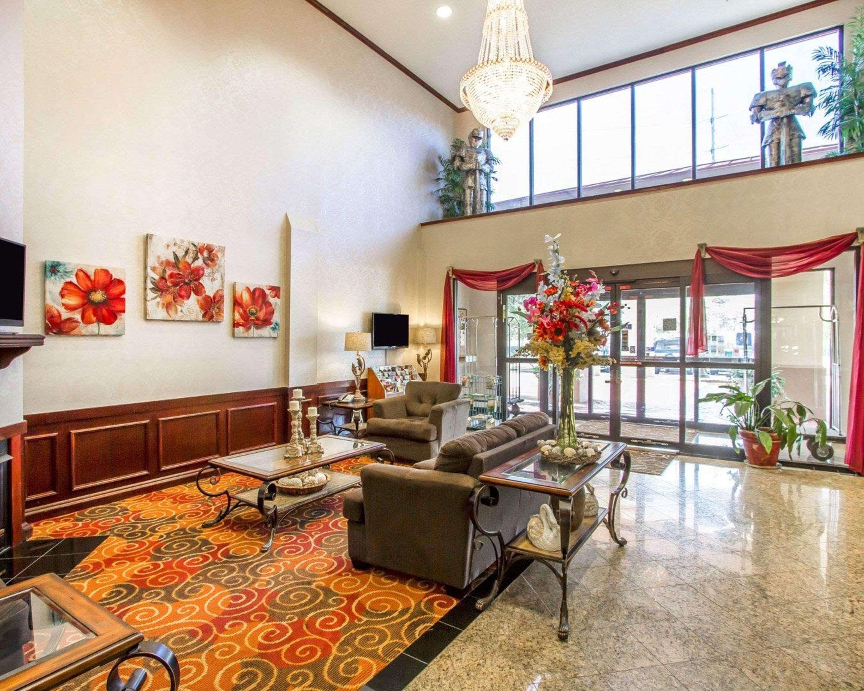 דפני Comfort Suites Mobile East Bay מראה חיצוני תמונה