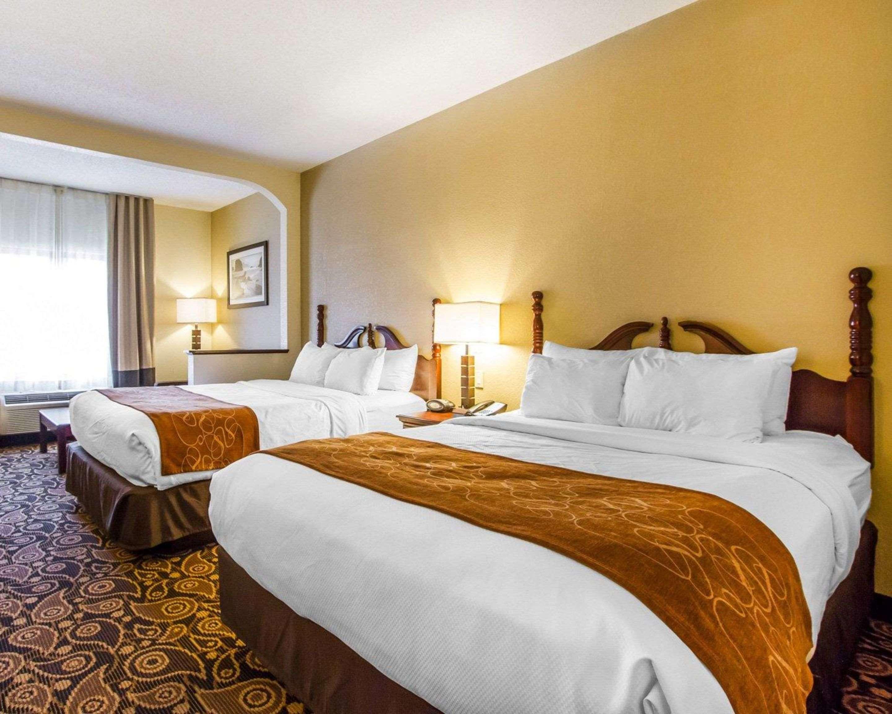 דפני Comfort Suites Mobile East Bay מראה חיצוני תמונה