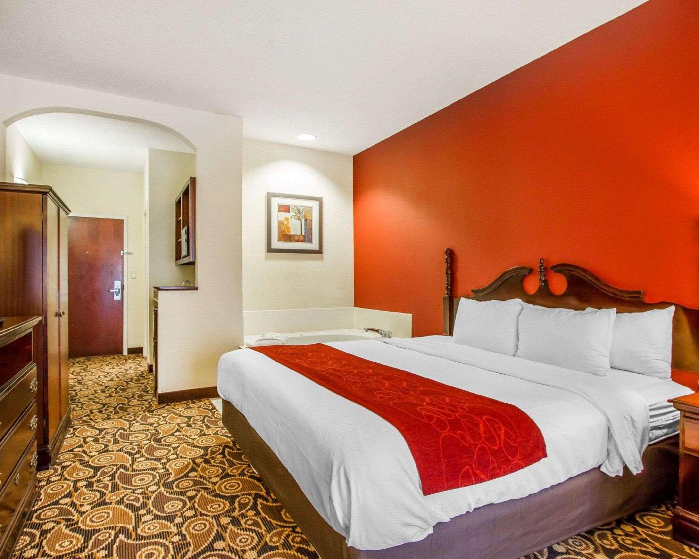 דפני Comfort Suites Mobile East Bay מראה חיצוני תמונה