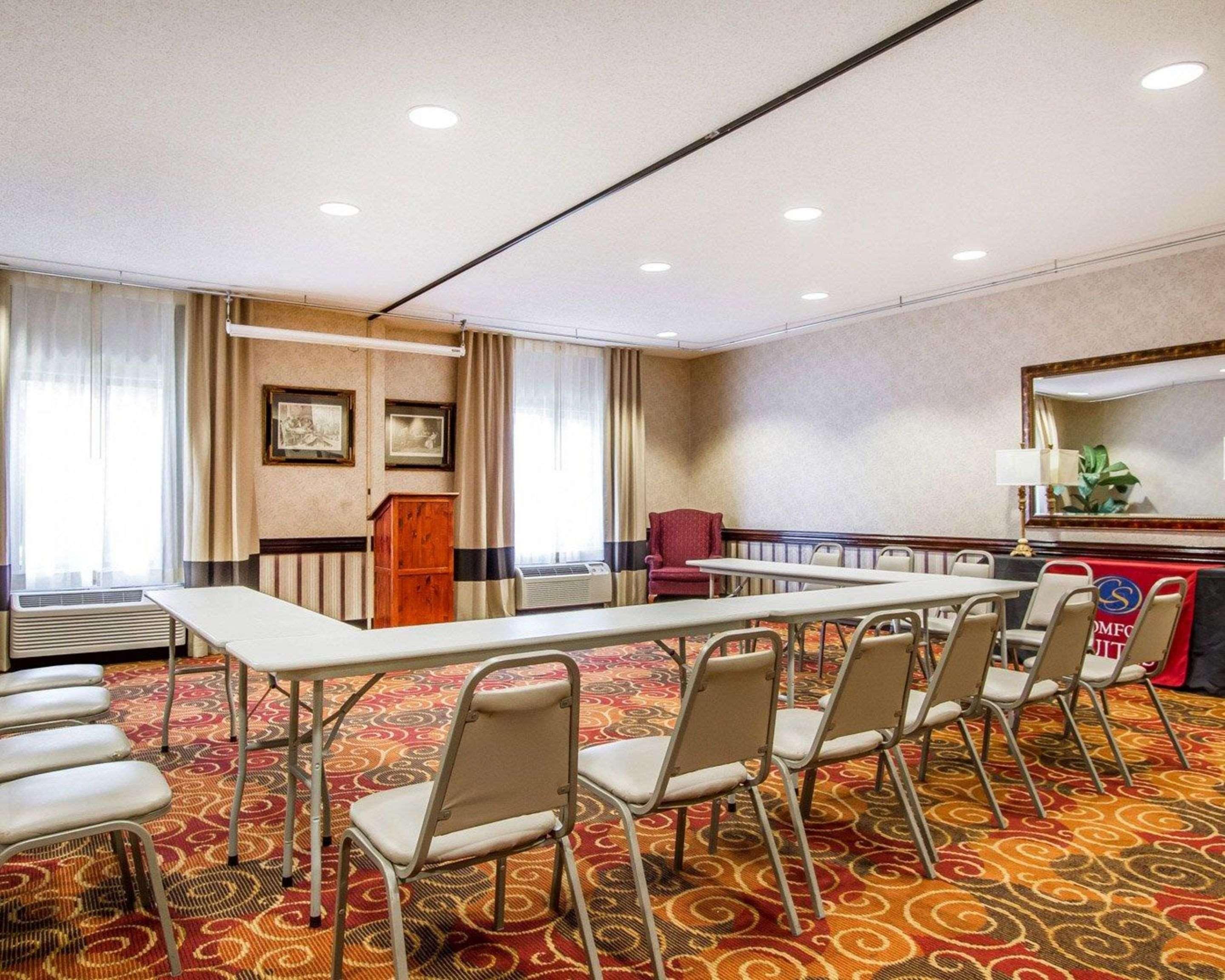 דפני Comfort Suites Mobile East Bay מראה חיצוני תמונה