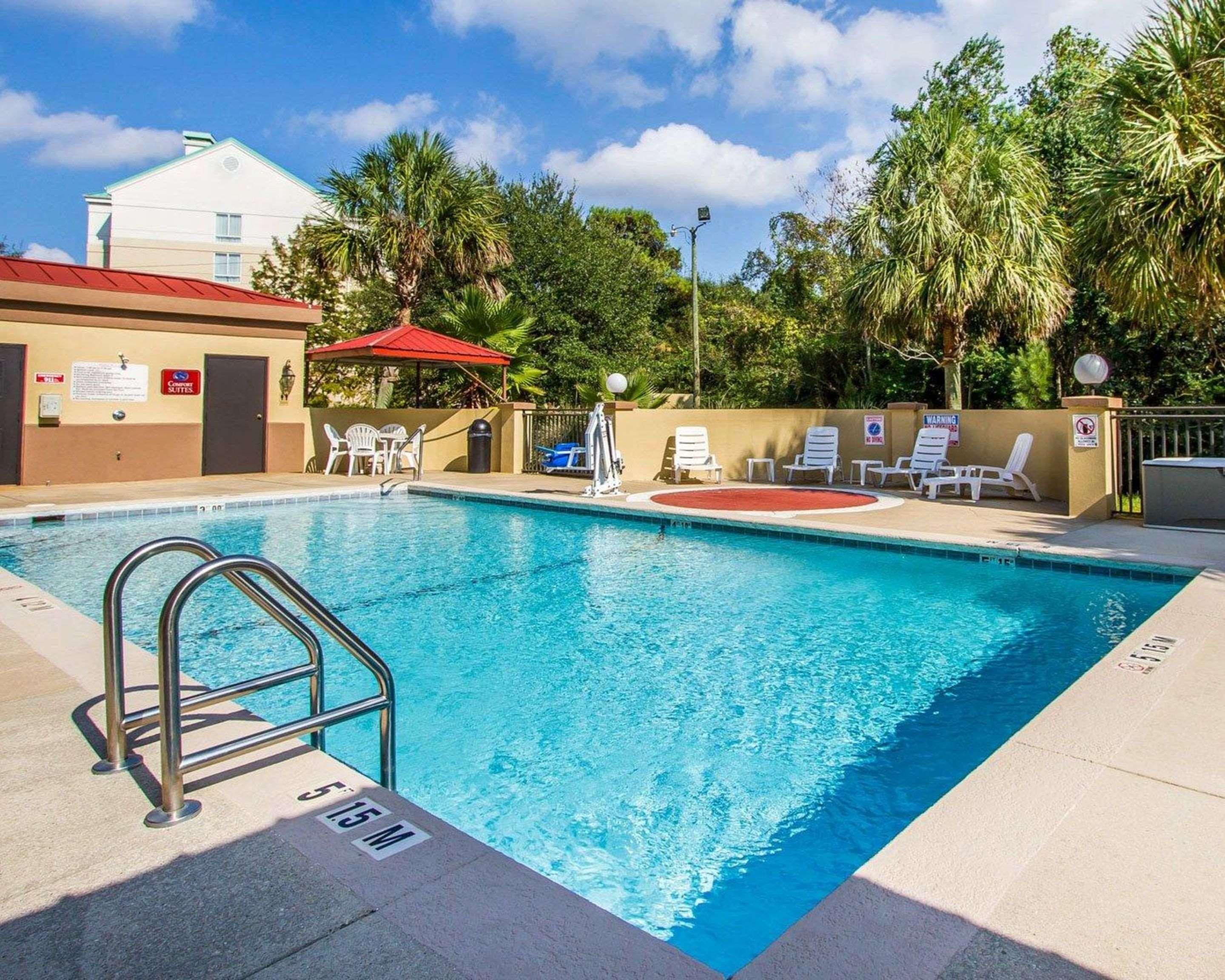דפני Comfort Suites Mobile East Bay מראה חיצוני תמונה